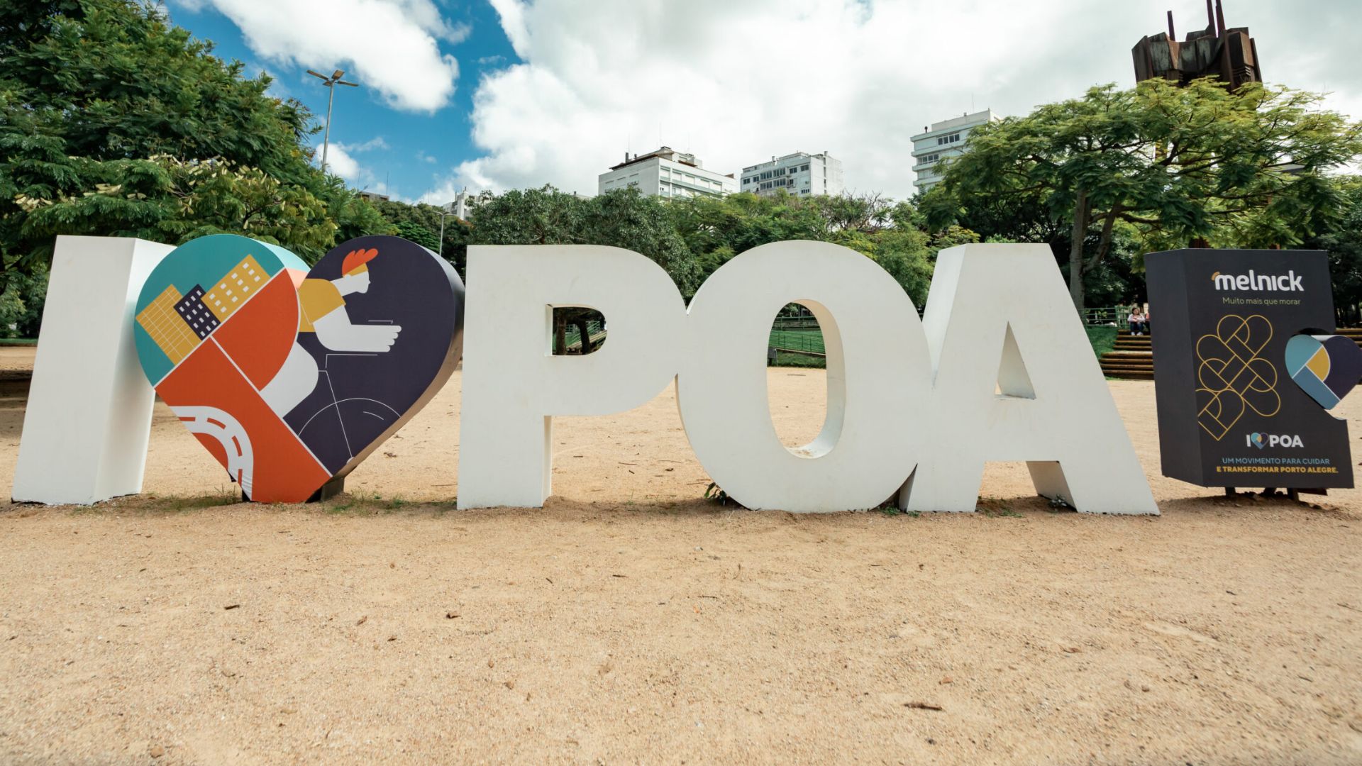 Letreiro de Porto Alegre, com patrocínio da Melnick (MELK3)