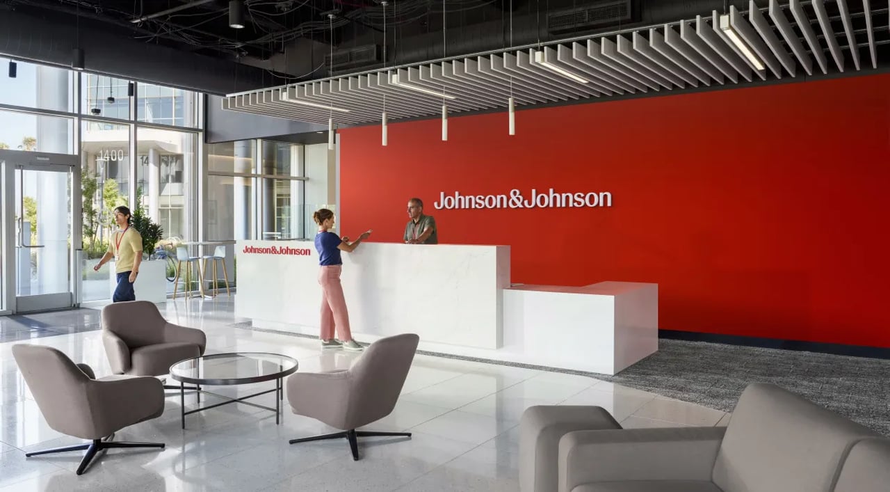 Johnson & Johnson, Unitedhealth e United Airlines divulgam resultados; confira
