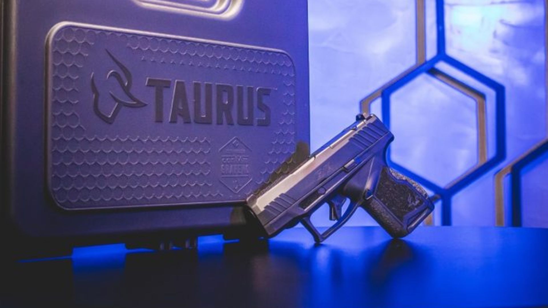 Foto de armas da Taurus