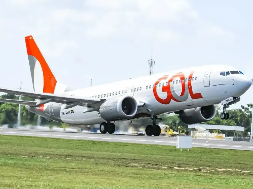 Avião da GOLL54 pousa em aeroporto