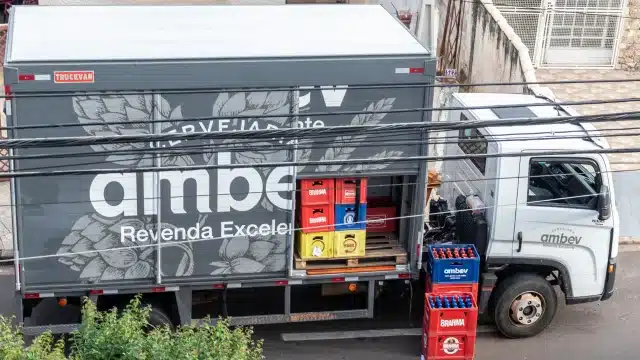 Caminhão da Ambev