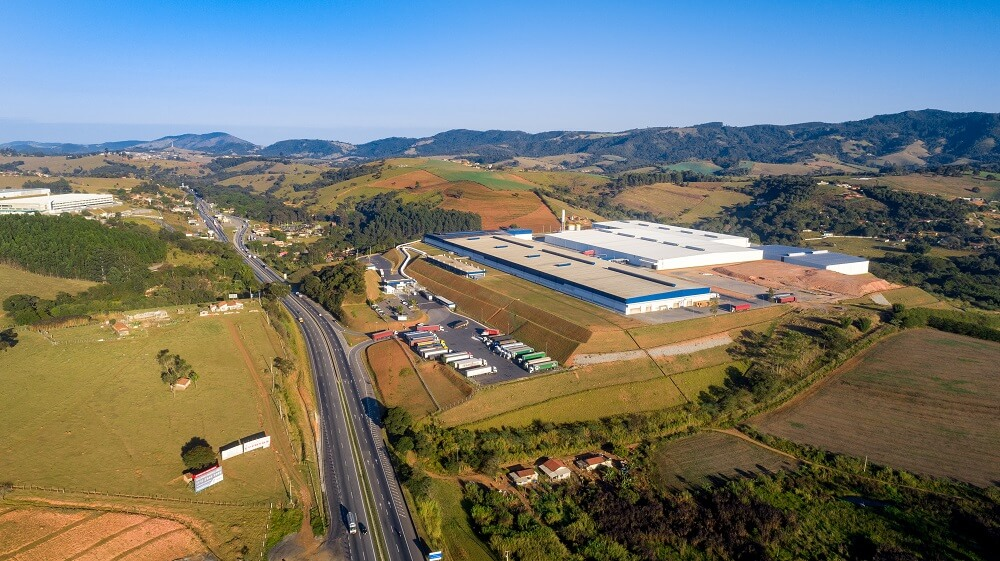 LVBI11: foto aérea de galpão logístico em Extrema (MG)