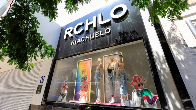 Riachuelo suspende planos de oferta de ações e cita instabilidade geopolítica