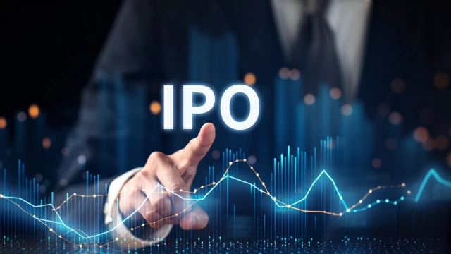 Mão de investidor mostra símbolo do IPO