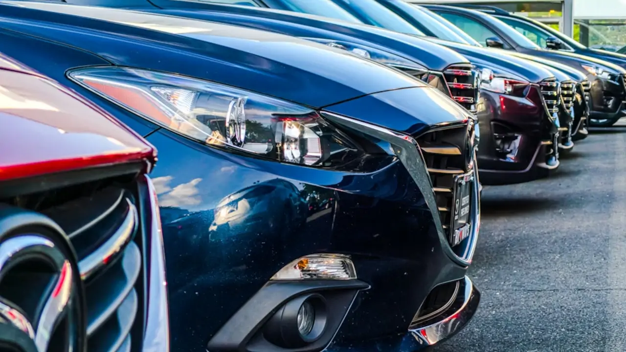 Carros chineses e depreciação: BTG mapeia riscos e oportunidades na Localiza