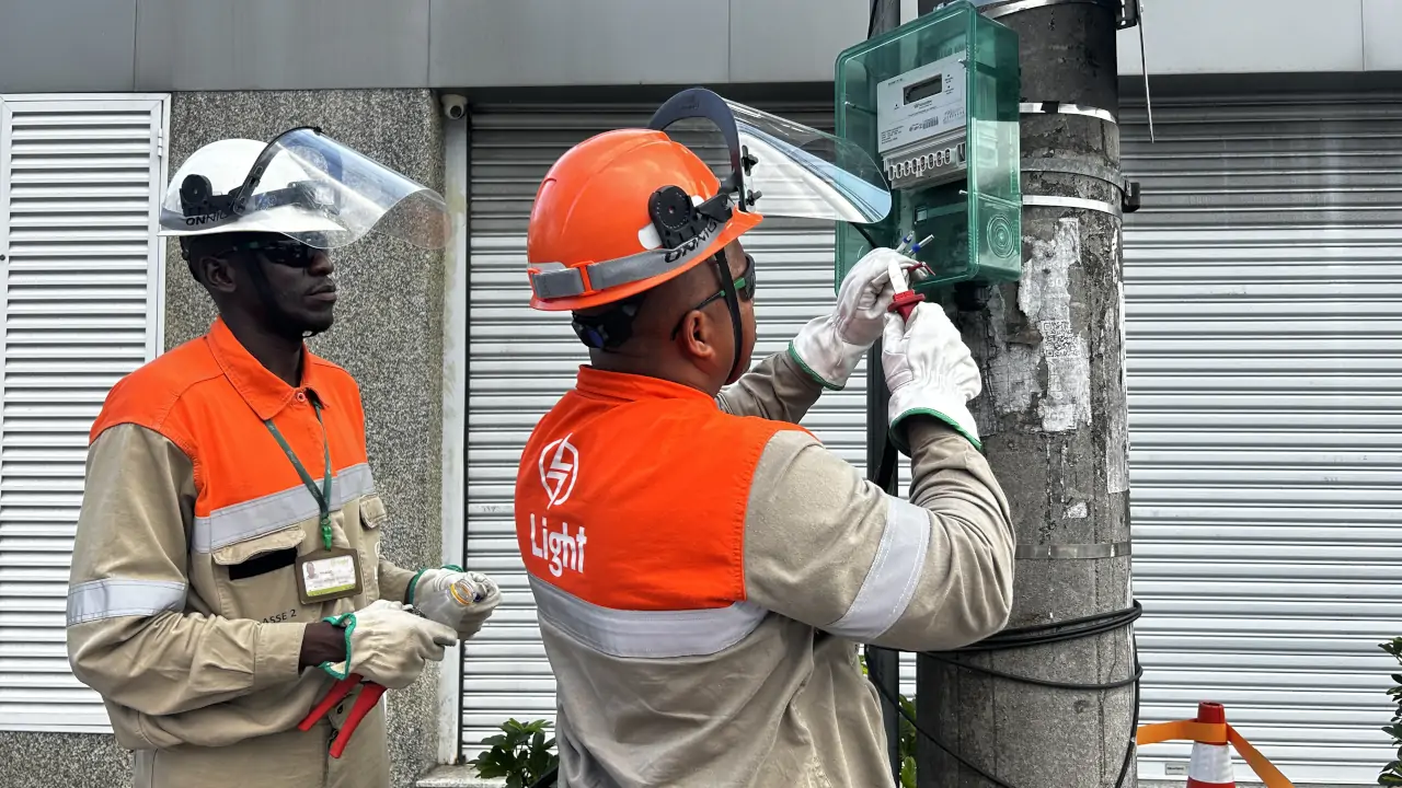 Light nomeia ex-diretor da Neoenergia como novo chefe de RI