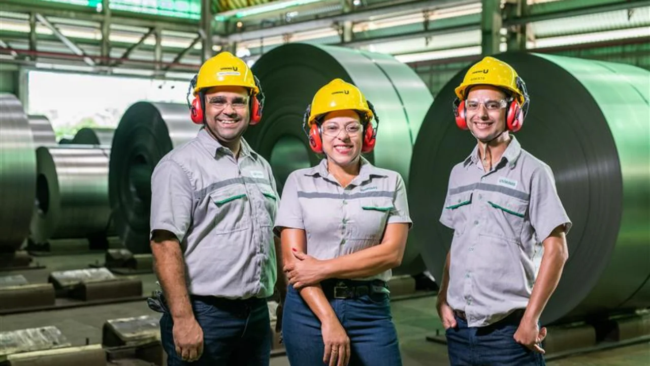 Usiminas (USIM5) tem resultado forte no 1T26, mas não convence Safra, que mantém venda