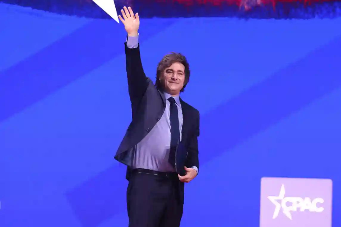 Partido de Milei sai vitorioso em eleições legislativas