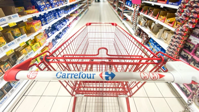 Carrefour chama o Assaí para o ringue