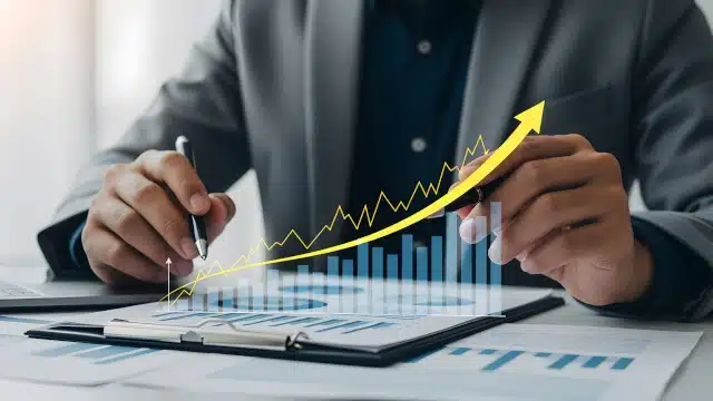 Safra promove quatro mudanças na carteira de ações para março