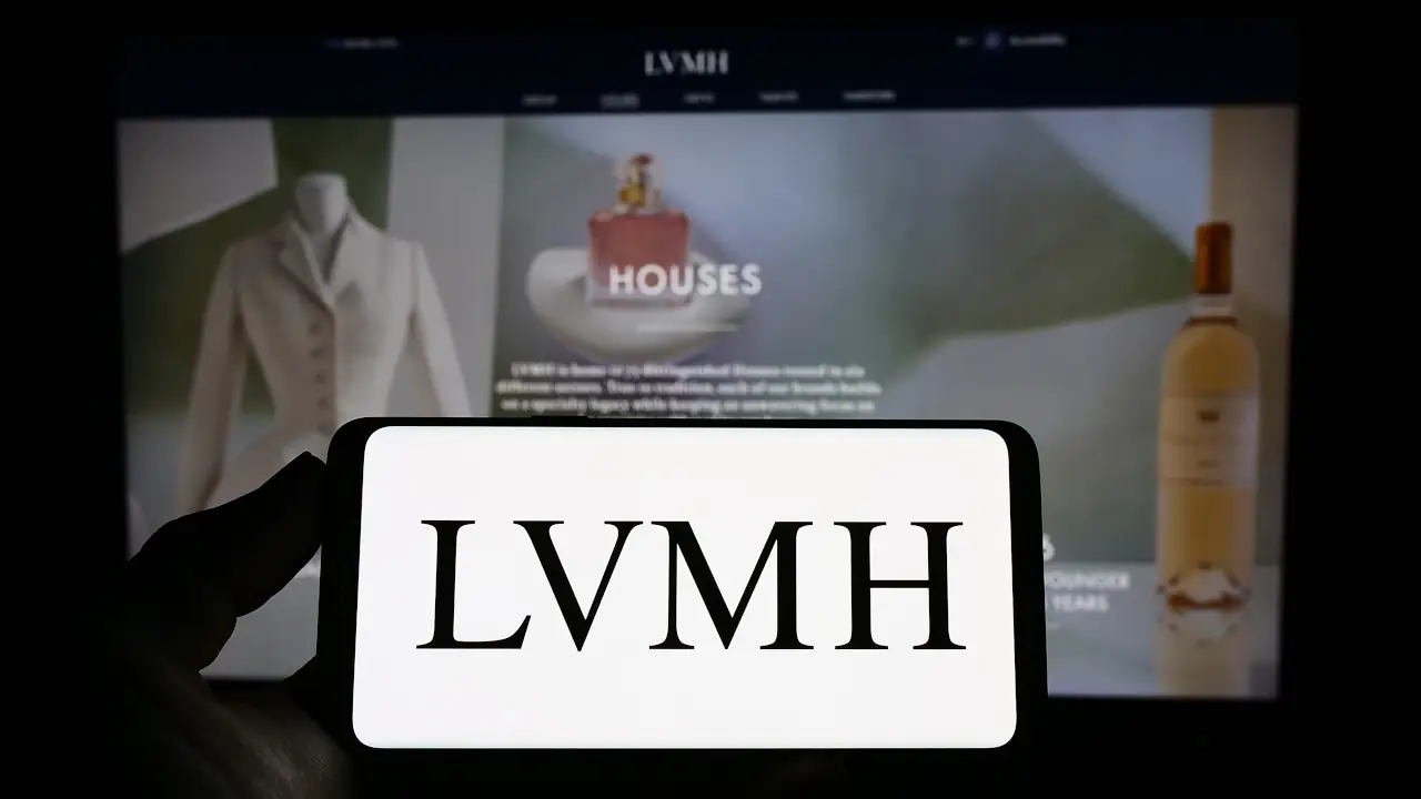 LVMH queda ações guerra